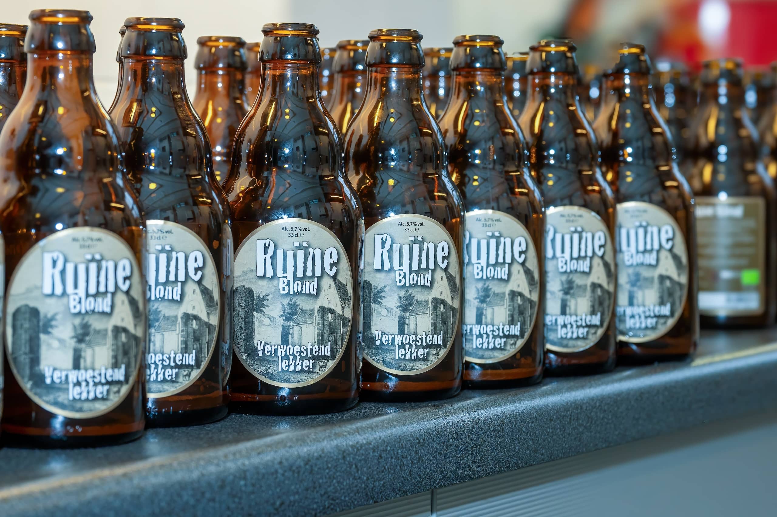 Brouwerij Egmond presenteert bier “Ruïne Blond”